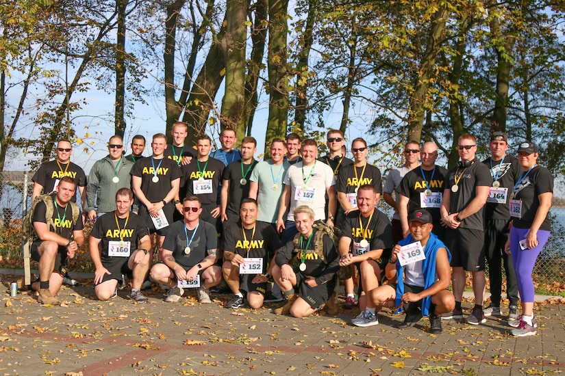 Army Reserve Soldiers 'run for Julia'