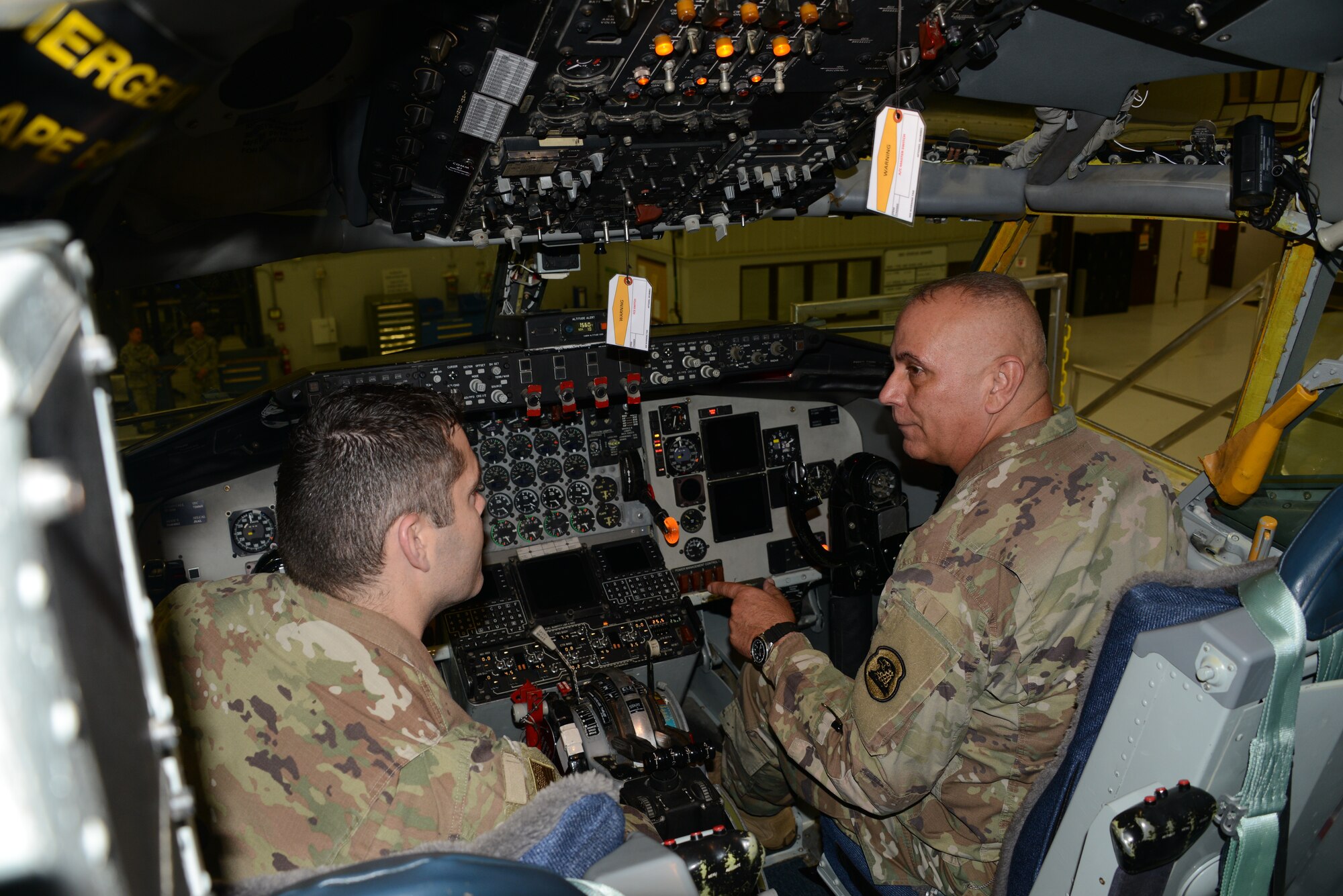 Iowa TAG visits 185th in Sioux City