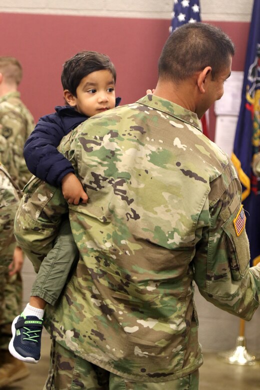Approximately 20 Soldiers from the Pennsylvania Army National Guard’s 828th Finance Management Support Detachment, 28th Finance Management Support Unit, 728th Combat Support Sustainment Battalion, 213th Regional Support Group take part in a deployment ceremony