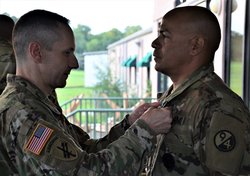 Brig. Gen. Stephen Iacovelli (left), 94th Training Division-Force Sustainment commanding general, presents Sgt. 1st Class Raul Nieves (right), 5/80th Battalion heating, ventilation, and air conditioning instructor, 3rd Ordnance Brigade, 94th TD-FS, with the Army Commendation Medal for earning top honors at the 94th TD-FS Instructor of the Year Competition Aug. 17, 2019, at Joint Base McGuire-Dix-Lakehurst, New Jersey.

As the overall competition winner, Nieves was also presented with a trophy, offered a slot to attend the Army Air Assault School, and will automatically advance to compete in the upcoming 80th Training Command IOY Competition Oct. 23-27, 2019. (Photo by Sgt. 1st Class Emily Anderson, 94th TD-FS Public Affairs Office)