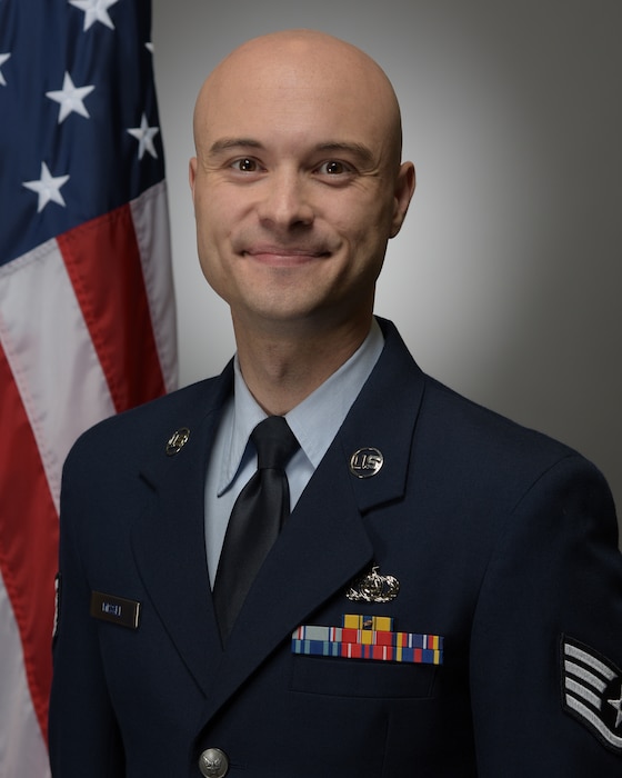 Official photo of SSgt Ryan Missel, oboist with the United States Air Force Band of Mid-America
