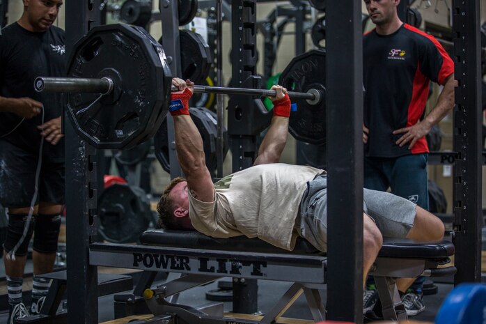 U.S. Marines and civilians aboard Marine Corps Air Station (MCAS) Yuma compete in a weight lifting contest at theMCAS Yuma Station Gym on August 28, 2019. The competition consisted of 3 maximum repititions of squats, bench press, and then deadlifts. (U.S. Marine Corps photo by Lance Cpl. John Hall)