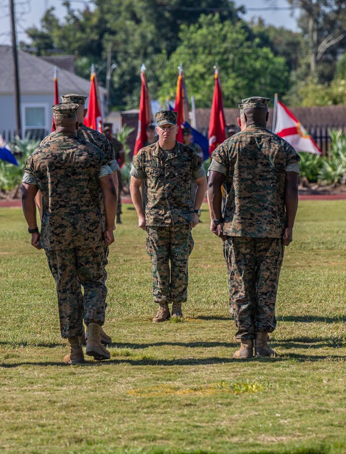 The commander of troops for a change of command ceremony calls the staff to fall in at Marine Corps Support Facility New Orleans, Sept. 4, 2019. Brig. Gen. Michael S. Martin, outgoing commander of Marine Forces Reserve and Marine Forces North, relinquished his duties to Lt. Gen. David G. Bellon. (U.S. Marine Corps photo by Pfc. Leslie Alcaraz)