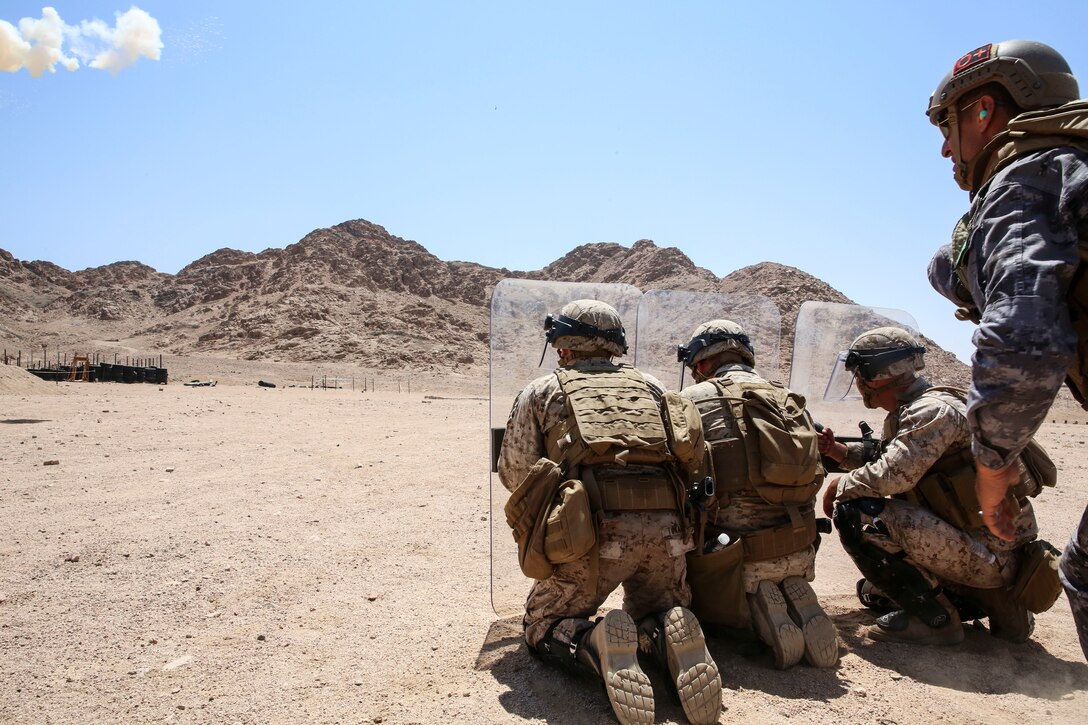 4th LE, Jordanian 77th Marines Battalion train during Exercise Eager Lion 2019