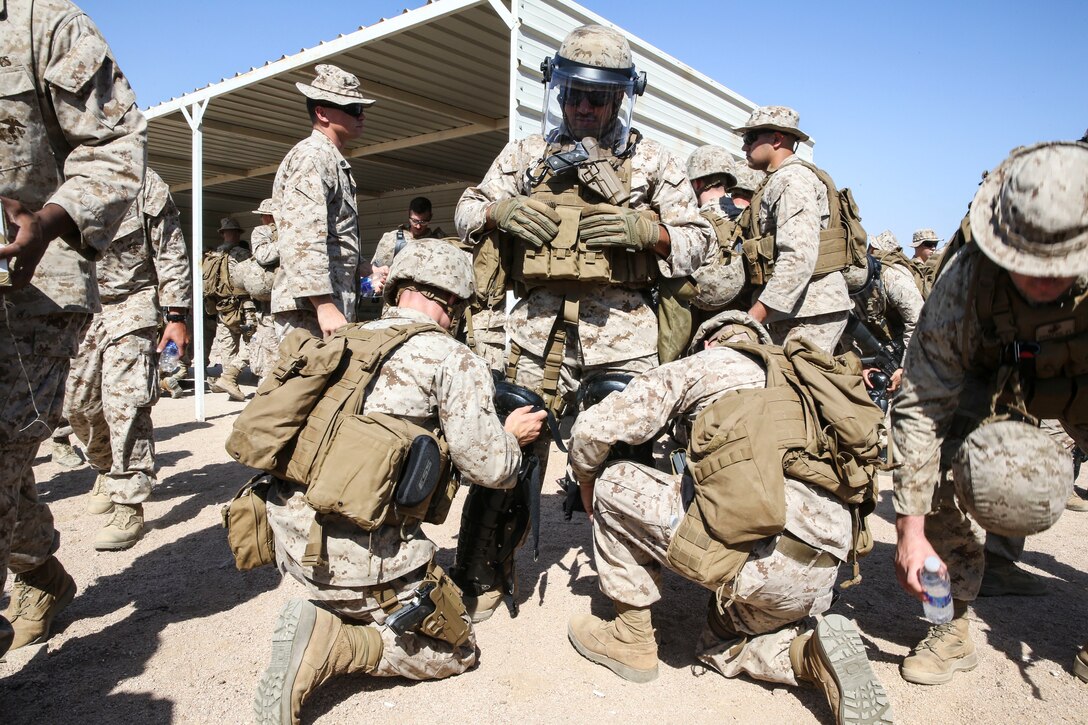 4th LE, Jordanian 77th Marines Battalion train during Exercise Eager ...