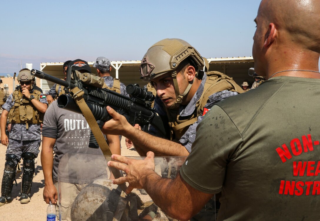 4th LE, Jordanian 77th Marines Battalion train during Exercise Eager Lion 2019