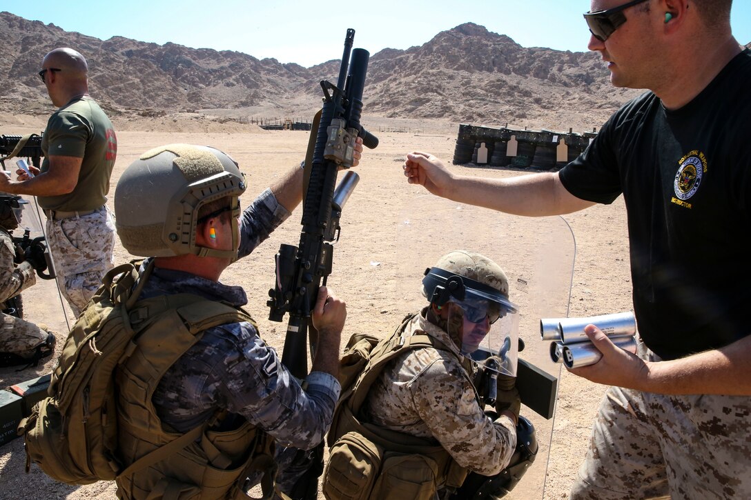 4th LE, Jordanian 77th Marines Battalion train during Exercise Eager Lion 2019