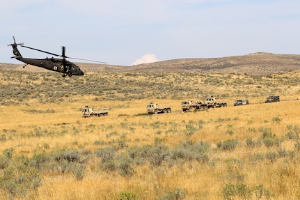 Aircraft with the 16th Combat Aviation Brigade provide support to the Illinois Army National Guard during Rising Thunder 19 in Yakima, Wash., Sept. 7, 2019.
