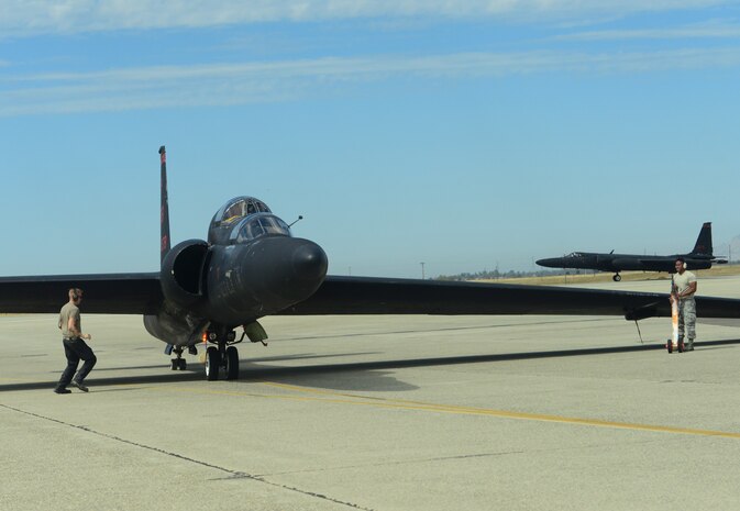 ACC commander immersed in U-2 reconnaissance mission