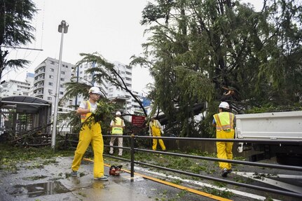 Commander, Fleet Activities Yokosuka Responds to Typhoon Faxai