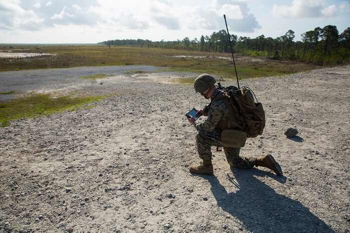 Handheld digital targeting system provides fire and air support to Marines