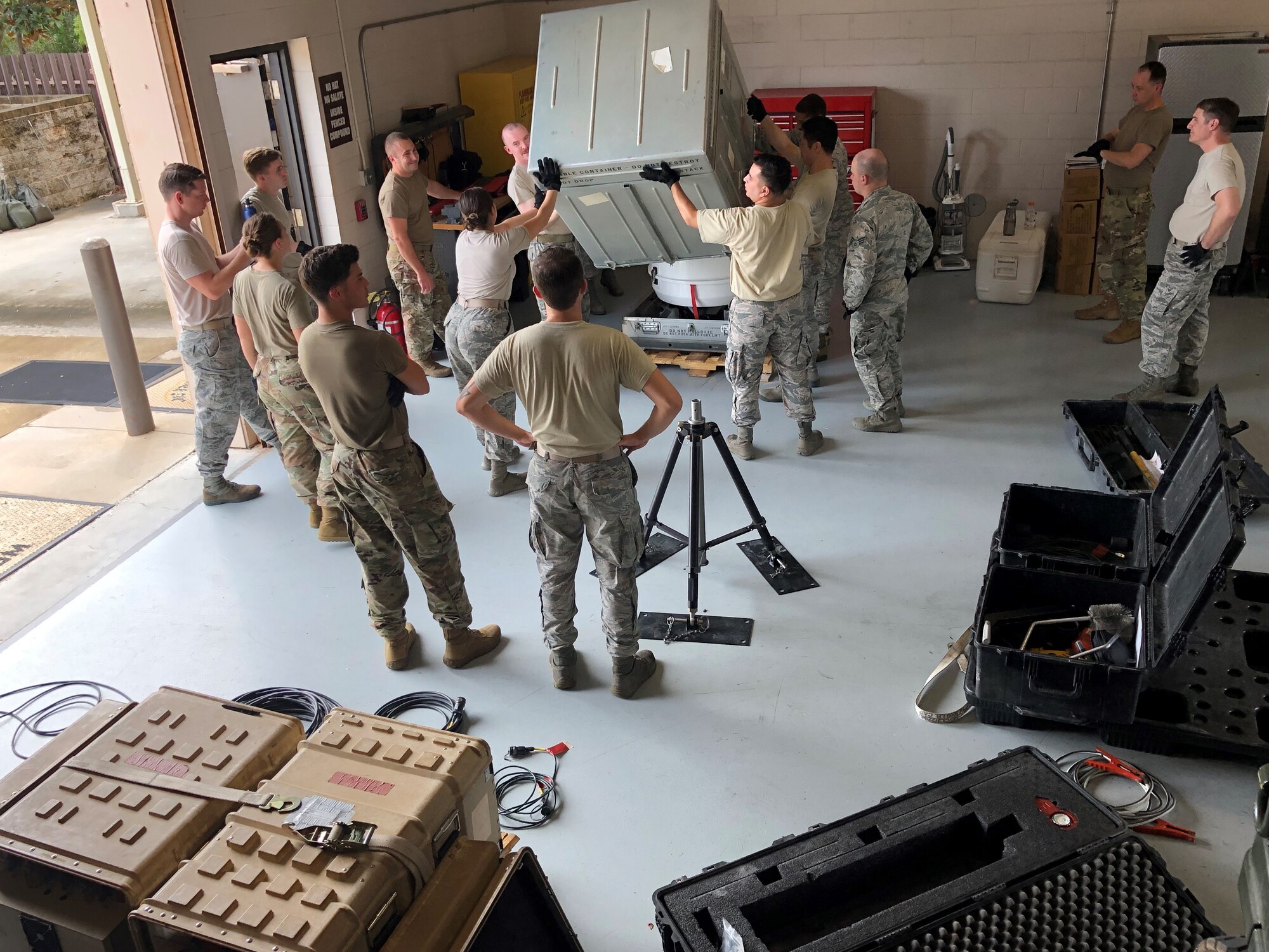 Airmen from the 25th Operational Weather Squadron (OWS) train on a Portable Doppler Radar with instructors from the 2nd Combat Weather Systems Squadron as part of a Deployed Weather Systems Training class Aug. 20, 2019, at Hurlburt Field, Florida. The class was comprised entirely of 25th OWS Airmen as 557th Weather Wing units are being tasked to execute a greater number of deployment requirements. (U.S. Air Force photo by Staff Sgt. Joshua-James Patrick)