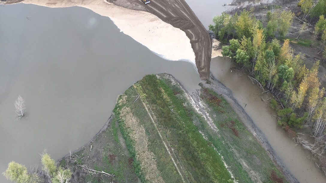 The U.S. Army Corps of Engineers, Omaha District completed an initial breach closure on levee L550 south of Watson, Missouri, Thursday. This closure of breach L-550-B-I near river mile 538 stops the inflows of water, thereby allowing for the start of follow-on construction activities aimed at increasing the level of flood risk management to approximately the 4% Annual Chance Exceedance (25-yr) level for this section of the L-550 Levee System until the system can be fully rehabilitated.