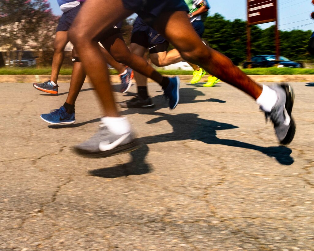 Airmen assigned to the 96th Aerial Port Squadron participate in an official physical fitness test Sunday, Sept. 8, 2019, at Little Rock Air Force Base, Ark. Over the drill weekend, the unit fitness program manager and physical training leaders evaluated more than 100 Airmen to ensure annual readiness requirements were upheld. The Air Force Reserve’s overall readiness depends on the individual readiness of each Reserve Citizen Airman. (U.S. Air Force Reserve photo by Maj. Ashley Walker)