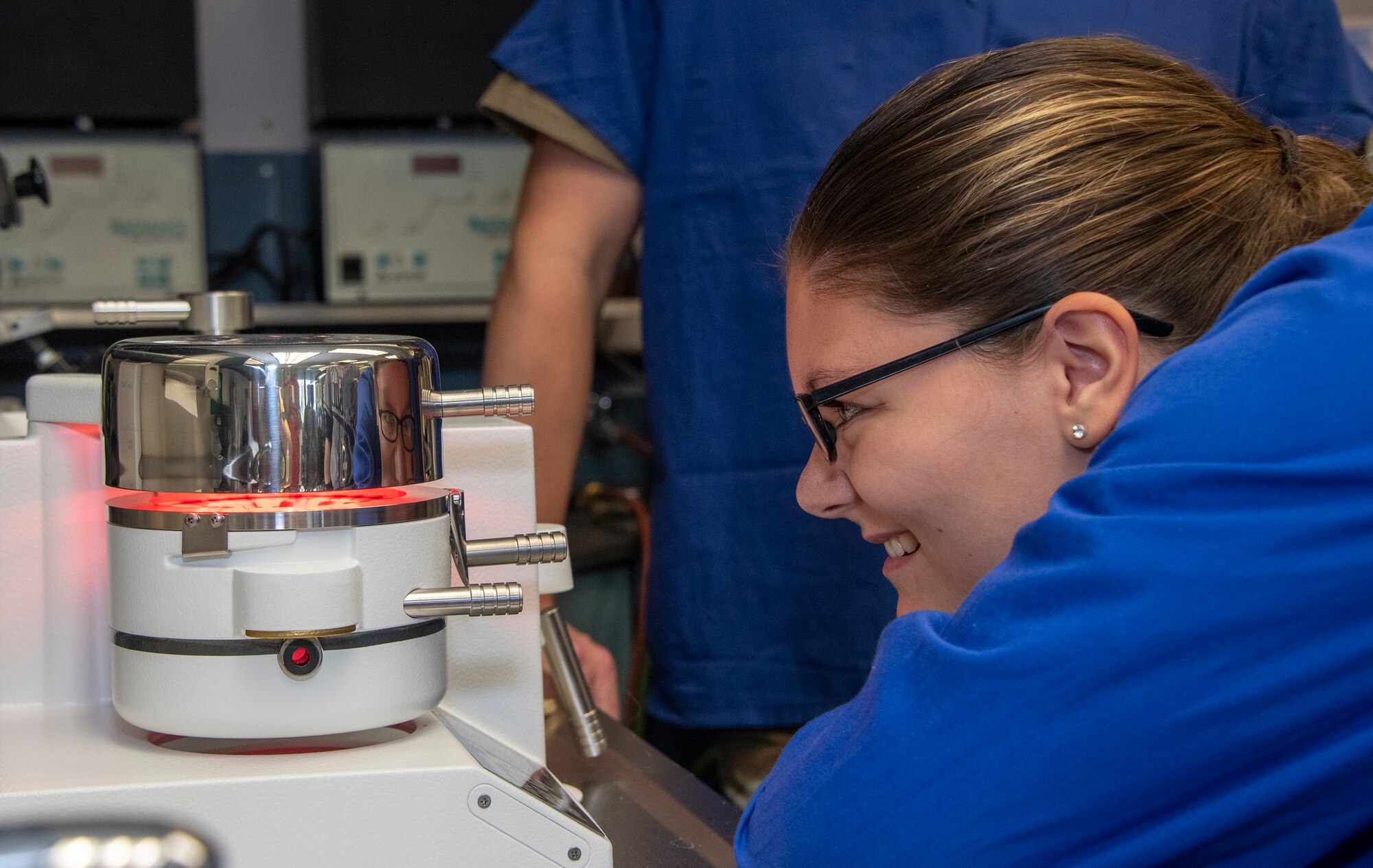 U.S. Air Force Airman 1st Class Elsye Bollenberg, 60th Dental Squadron dental laboratory technician, monitors the material for a dental mouth guard as it heats up to the proper temperature Sept. 13, 2019, at David Grant USAF Medical Center, Travis Air Force Base, California. On an average day, the dental clinic has around 160 dental appointments for active duty service members, including oral and maxillofacial surgical services. (U.S. Air Force photo by Heide Couch)