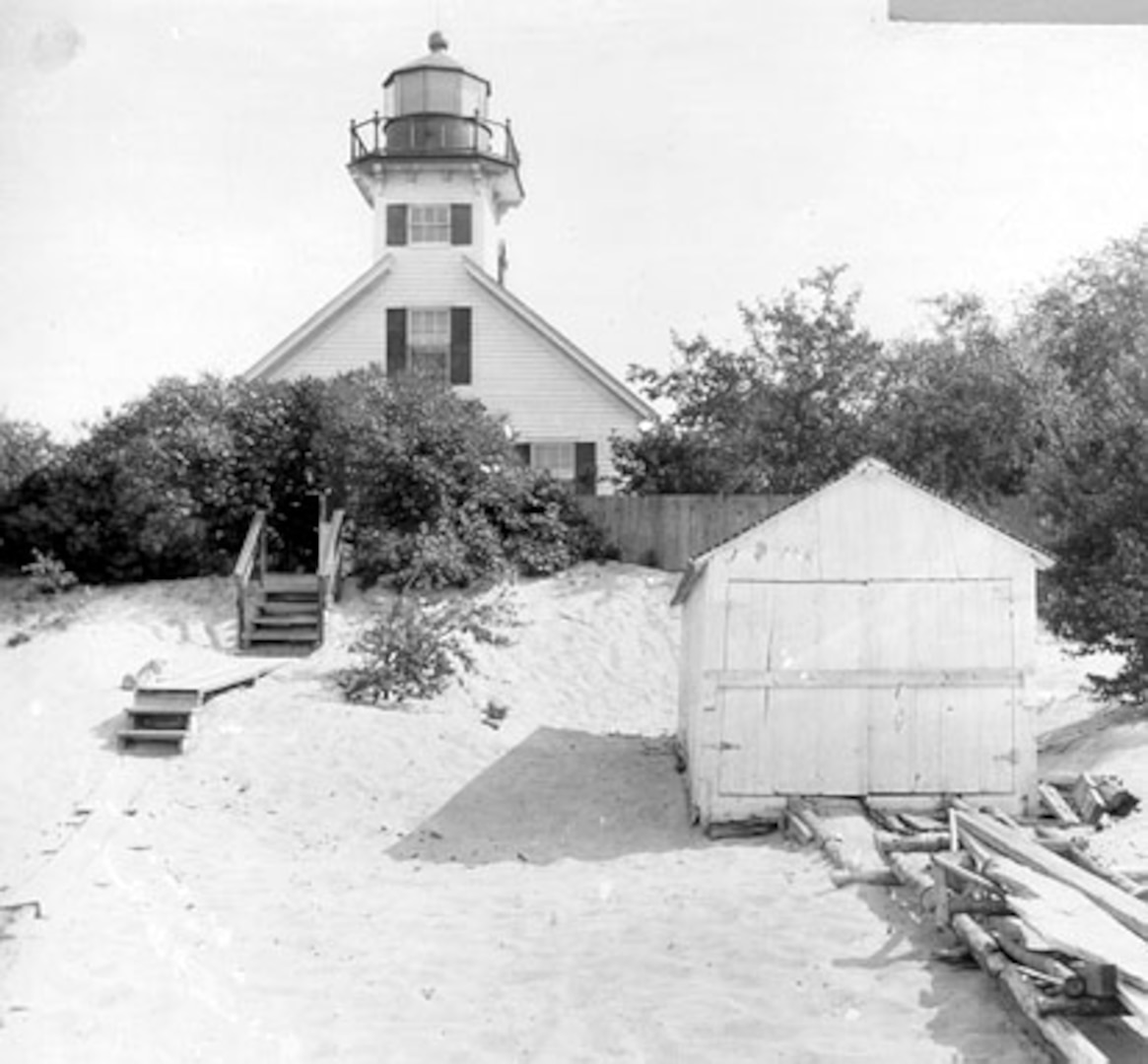 Mission Point Lighthouse > United States Coast Guard > All