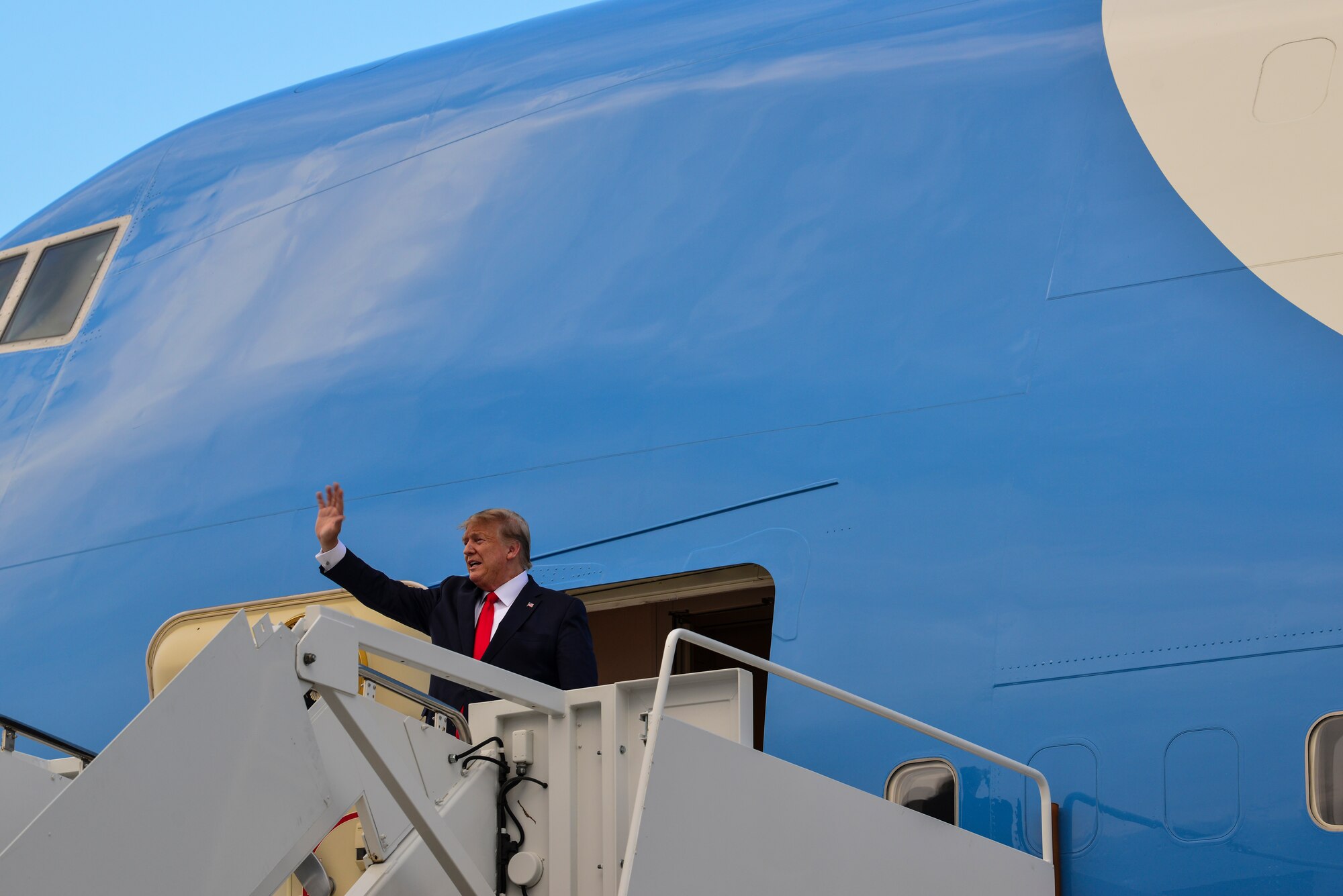 President Donald J. Trump arrives at Kirtland Air Force Base, N.M., Sept .16, 2019. During his short visit the President was greeted by members of Team Kirtland. (U.S. Air Force photo by Staff Sgt. Kimberly Nagle)