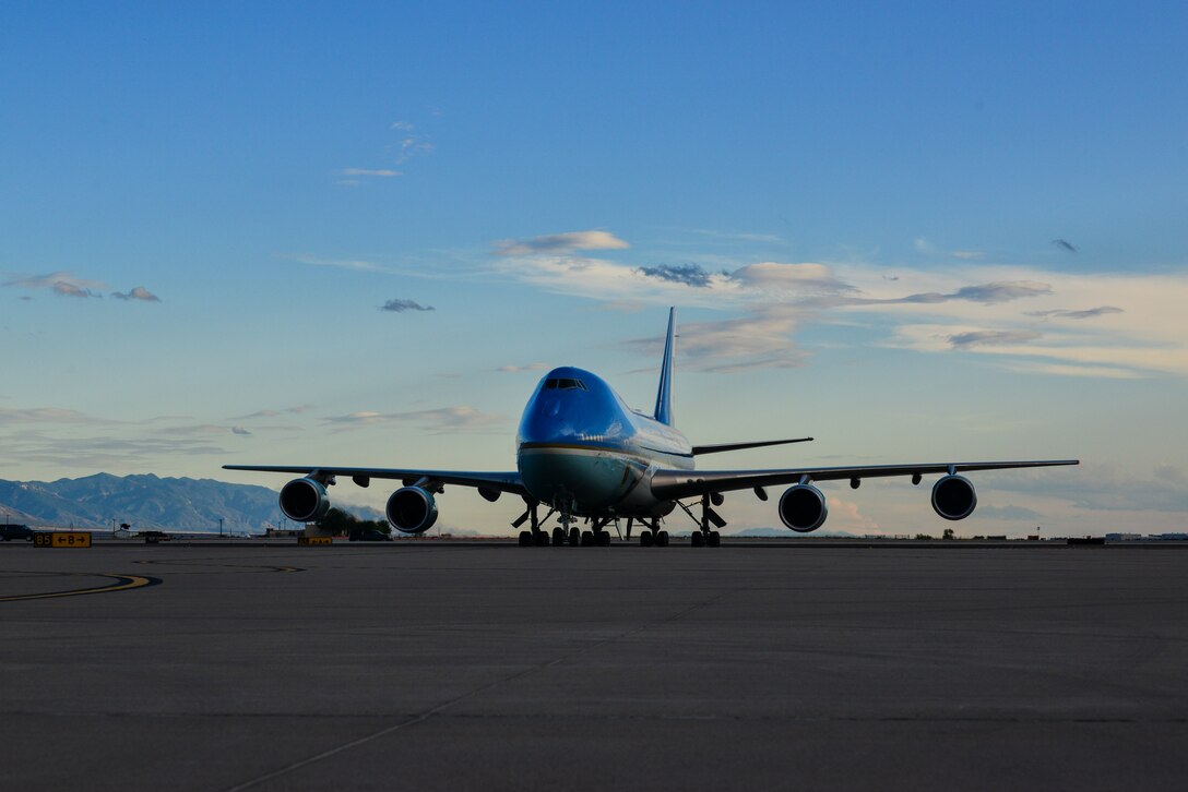 Air Force One lands at Kirtland Air Force Base, N.M., Sept. 16, 2019. The base is home to the Air Force Nuclear Weapons Center and 377th Air Base Wing, Kirtland's host organization, which supports more than 100 mission partners. (U.S. Air Force photo by Staff Sgt. Kimberly Nagle)