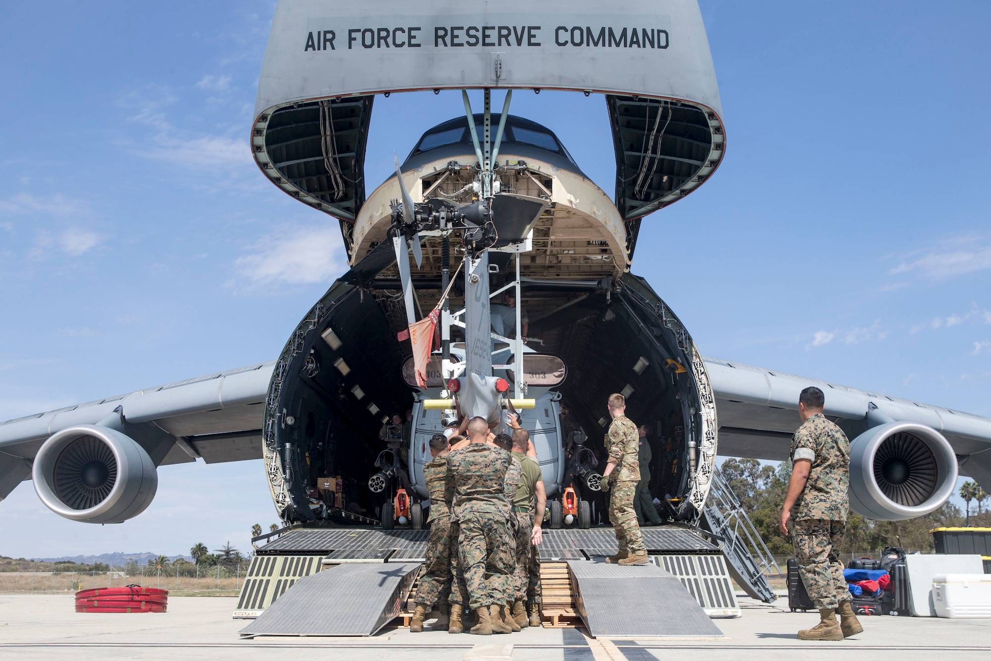 Strategic Lift and MCAS Camp Pendleton: Marines, airmen work together to deploy equipment, personnel