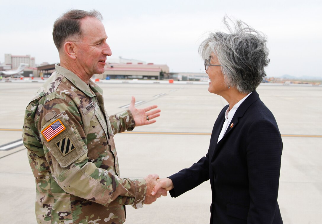 :  General Robert B. “Abe” Abrams, Commander of United Nations Command, Combined Forces Command, and United States Forces Korea welcomes Foreign Minister Kang Kyung-wha, Ministry of Foreign Affairs to Camp Humphreys, Pyeongtaek on Sept. 20, 2019.