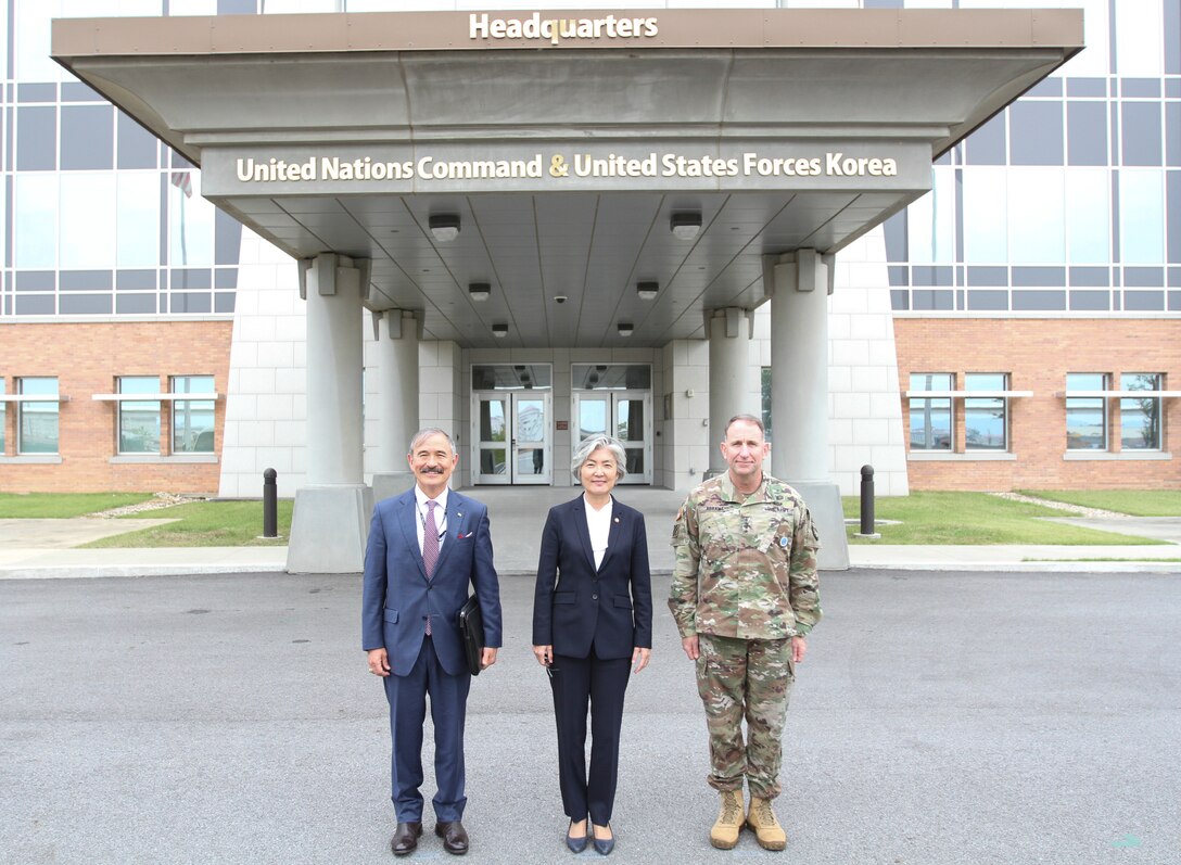 Ambassador Harry Harris, United States Ambassador to South Korea, Foreign Minister Kang Kyung-wha, Ministry of Foreign Affairs, and General Robert B. “Abe” Abrams, Commander of United Nations Command, Combined Forces Command, and United States Forces Korea met today to emphasize the importance of the ROK-U.S. alliance and the importance of maintaining a strong combined defense posture to maintaining peace, security and stability on the Korean Peninsula.