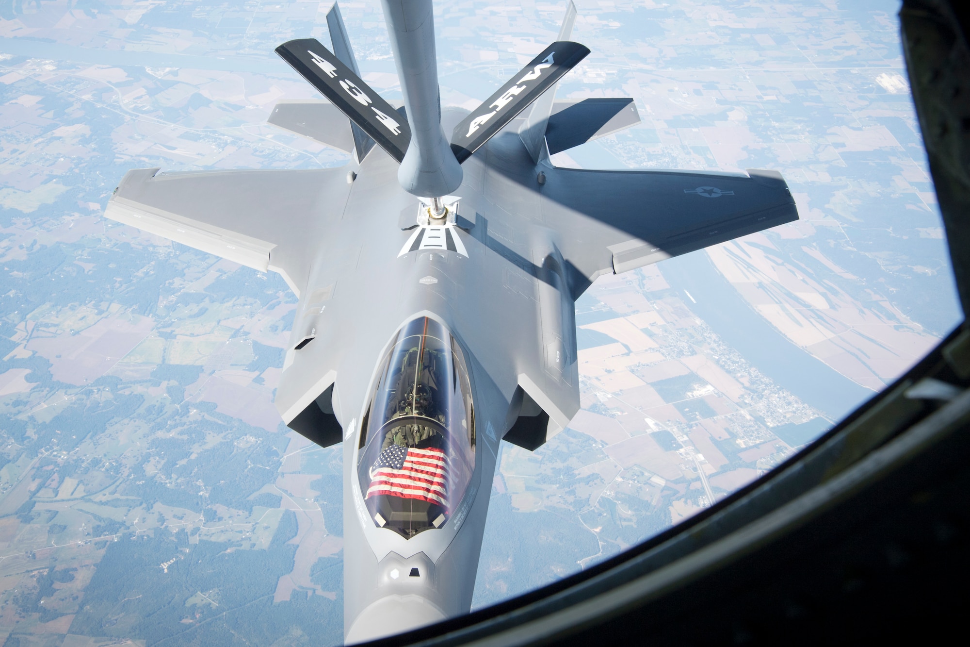 An F-35 Lightning II from the 158th Fighter Wing out of the Vermont Air National Guard Base, South Burlington, Vt., receives fuel from a 434th Air Refueling Wing KC-135 Stratotanker from Grissom Air Reserve Base, Ind., over the Midwest Sept. 19, 2019. The 158th FW is the first Air National Guard unit to receive the aircraft, and will be the second operational F-35 wing in the U.S. Air Force. (U.S. Air Force photo/Master Sgt. Ben Mota)