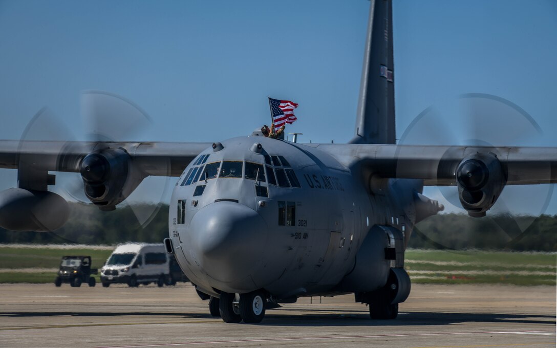 Youngstown Air Reserve Station Reserve Citizen Airmen and four aircraft assigned to the 757th Airlift Squadron, returned home on Sept. 18, 2019, from a four-month deployment to Southwest Asia.