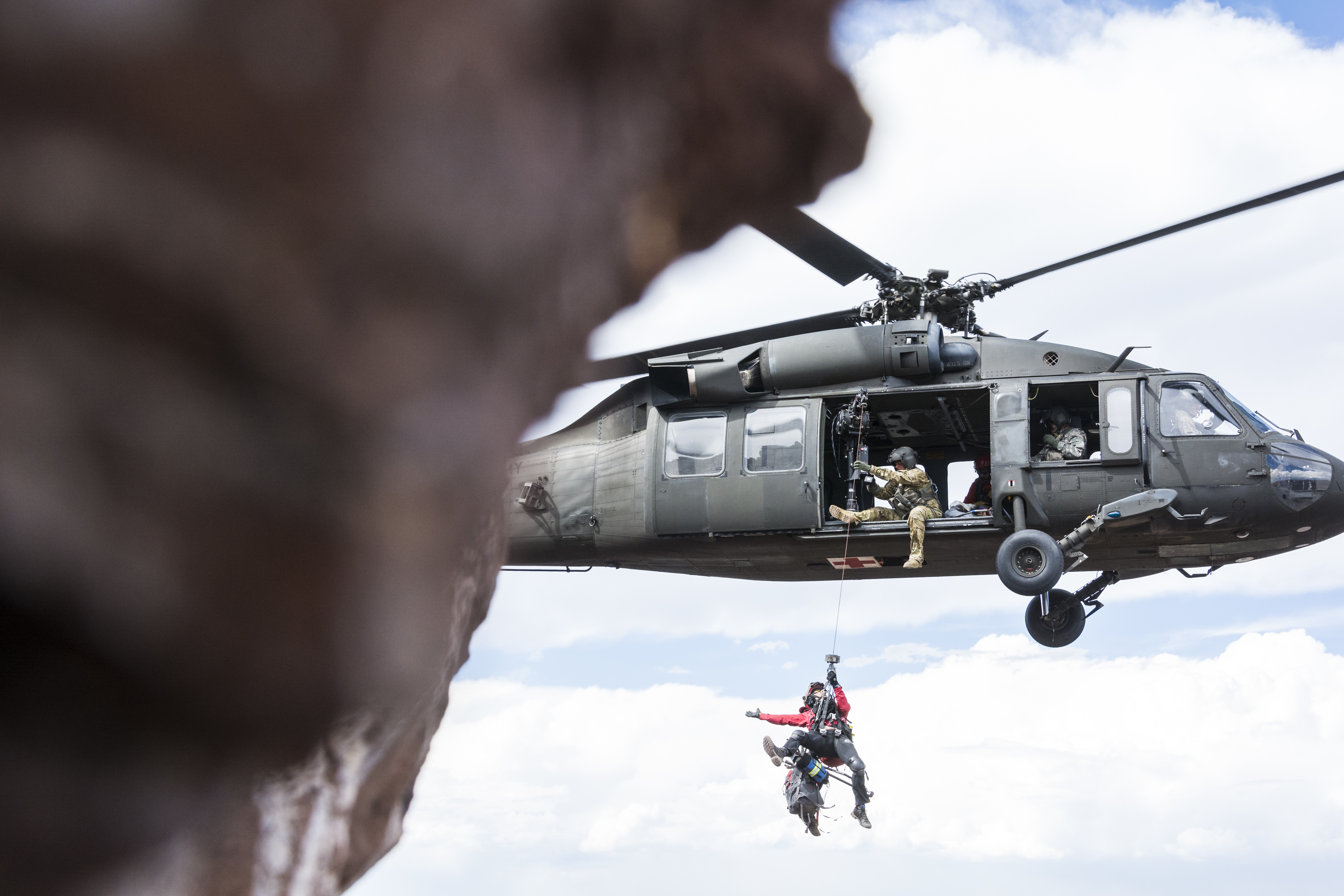 Colorado Hoist Rescue Team Includes Colorado National Guard Trains To Save Lives Co National Guard Archives
