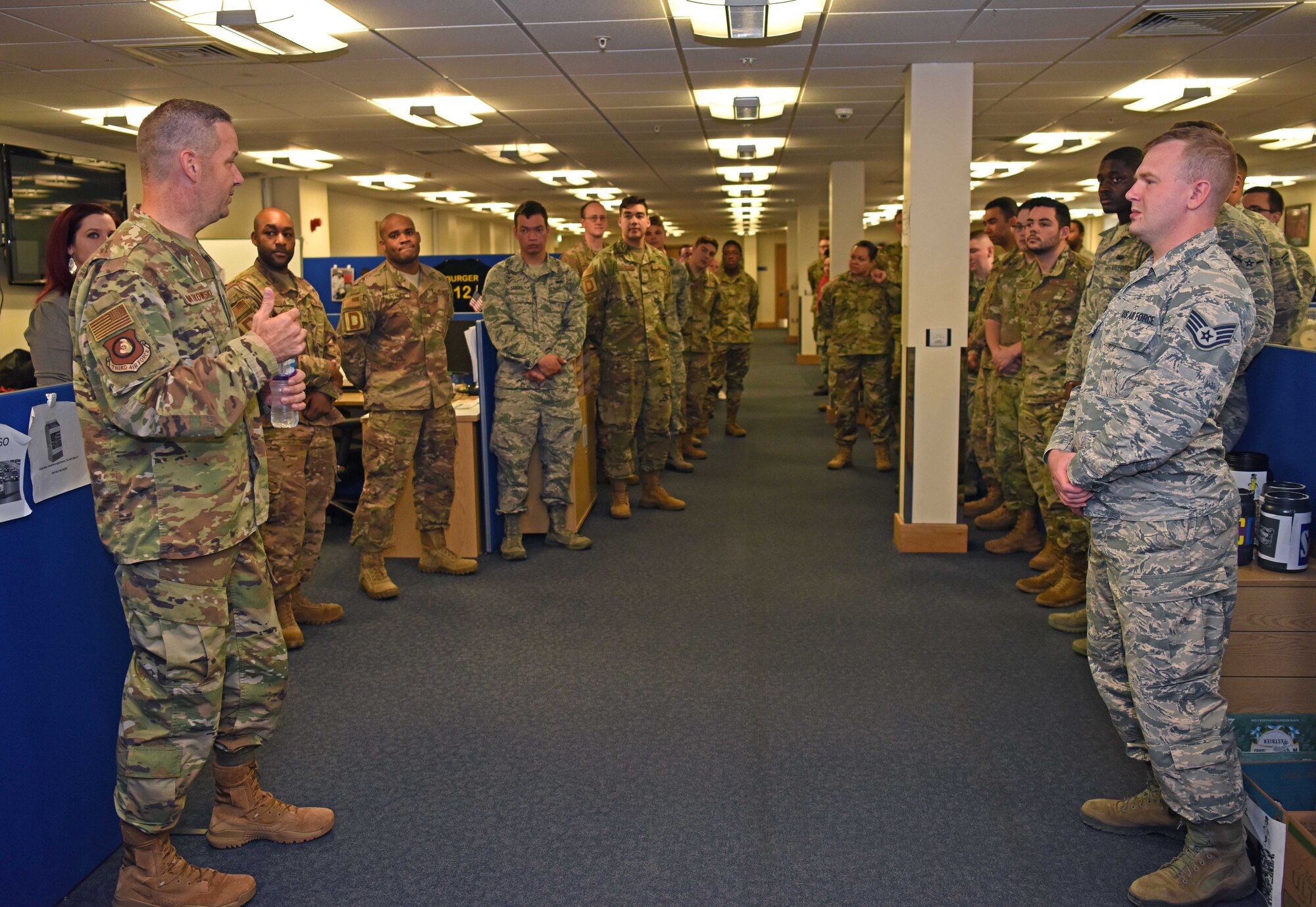 Chief Master Sgt. Randy Kwiatkowski, Third Air Force command chief, speaks with Airmen of the 100th Communications Squadron during a visit to RAF Mildenhall, England, Sept. 13, 2019. During the visit, Kwiatkowski was exposed to the capabilities of the 100th CS’ mission defense team, the 100th Logistics Readiness Squadron’s vehicle maintenance operations as well as visiting with the 100th Force Support Squadron and their impact on Airmen and family readiness every day. (U.S. Air Force photo by Airman 1st Class Brandon Esau)