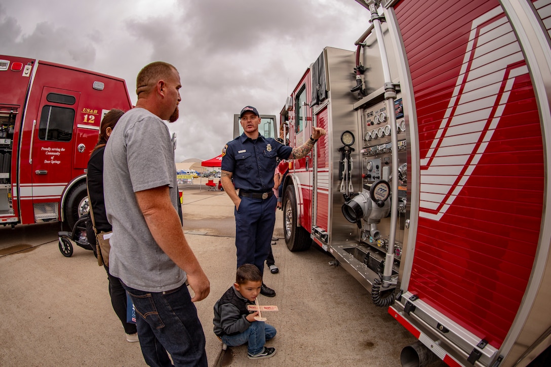 Southern California fire departments demonstrate their capabilities at the 2019 Marine Corps Air Station Miramar Air Show on MCAS Miramar, Calif., Sept. 27. This year’s air show honors first responders by featuring several performances and displays that highlight first responders and their accomplishments.