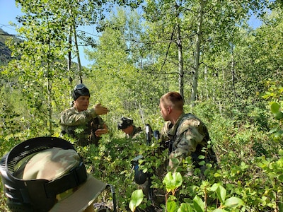 Military Intelligence Soldiers Conduct Training in Northern Utah