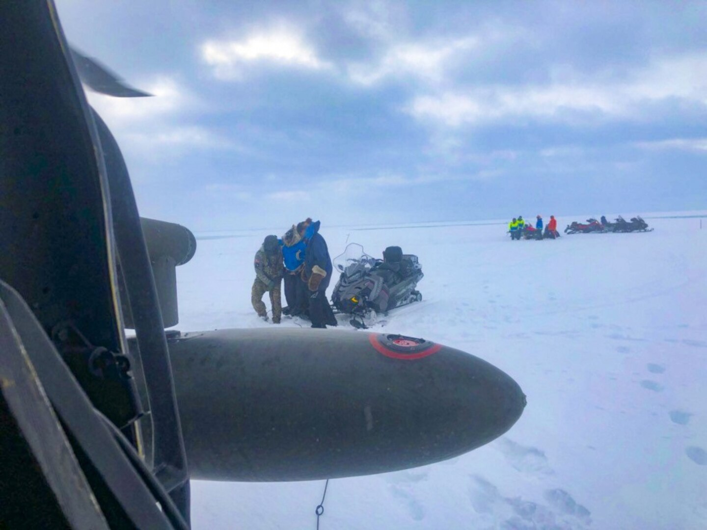 Alaska Army Guard Helps Rescue Iditarod Mushers after Hitting Seawater Overflow