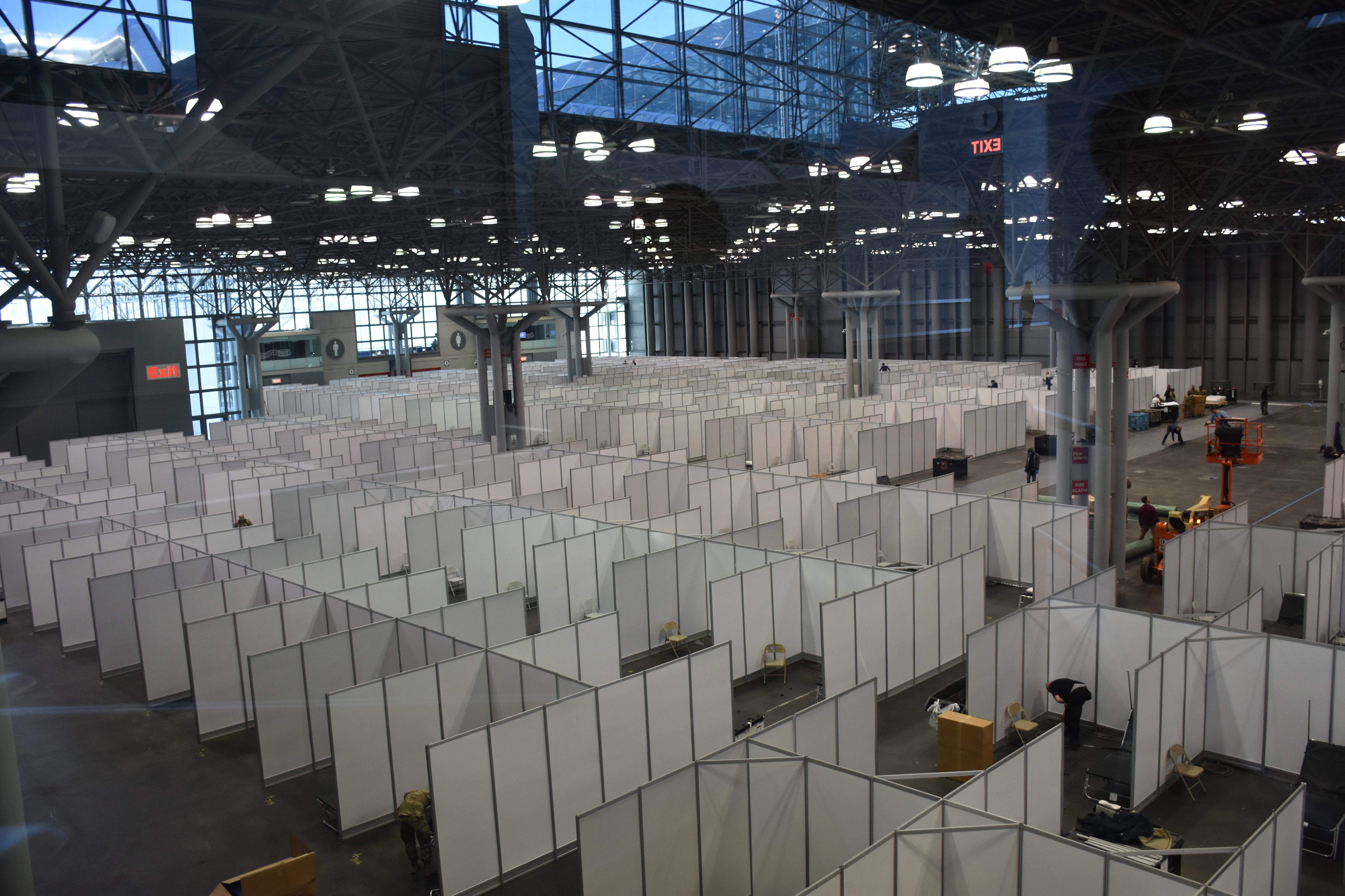 Army Corps Partners Establish Alternate Care Facility At Javits Center First Patients Arrive New York District Website New York District News Story