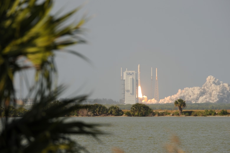 An Atlas V AEHF-6 rocket successfully launches from Space Launch Complex-41 at Cape Canaveral Air Force Station, Fla., March 26, 2020. The launch of the AEHF-6, a sophisticated communications relay satellite, is the first Department of Defense payload launched for the United States Space Force. (U.S. Air Force photo by Senior Airman Dalton Williams)