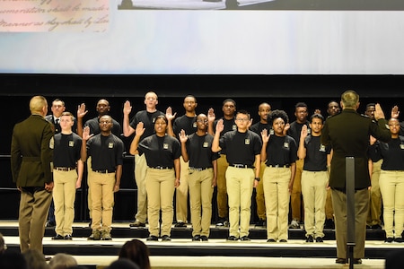 future soldiers raising their right hand