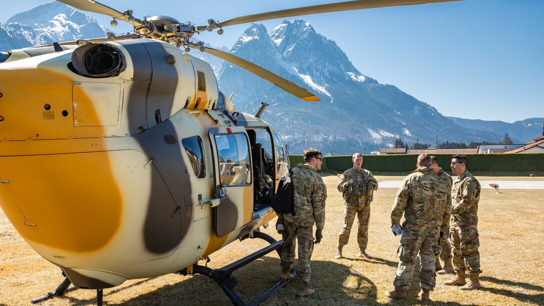 U.S Army Aviation Team supports COVID-19 assistance task force