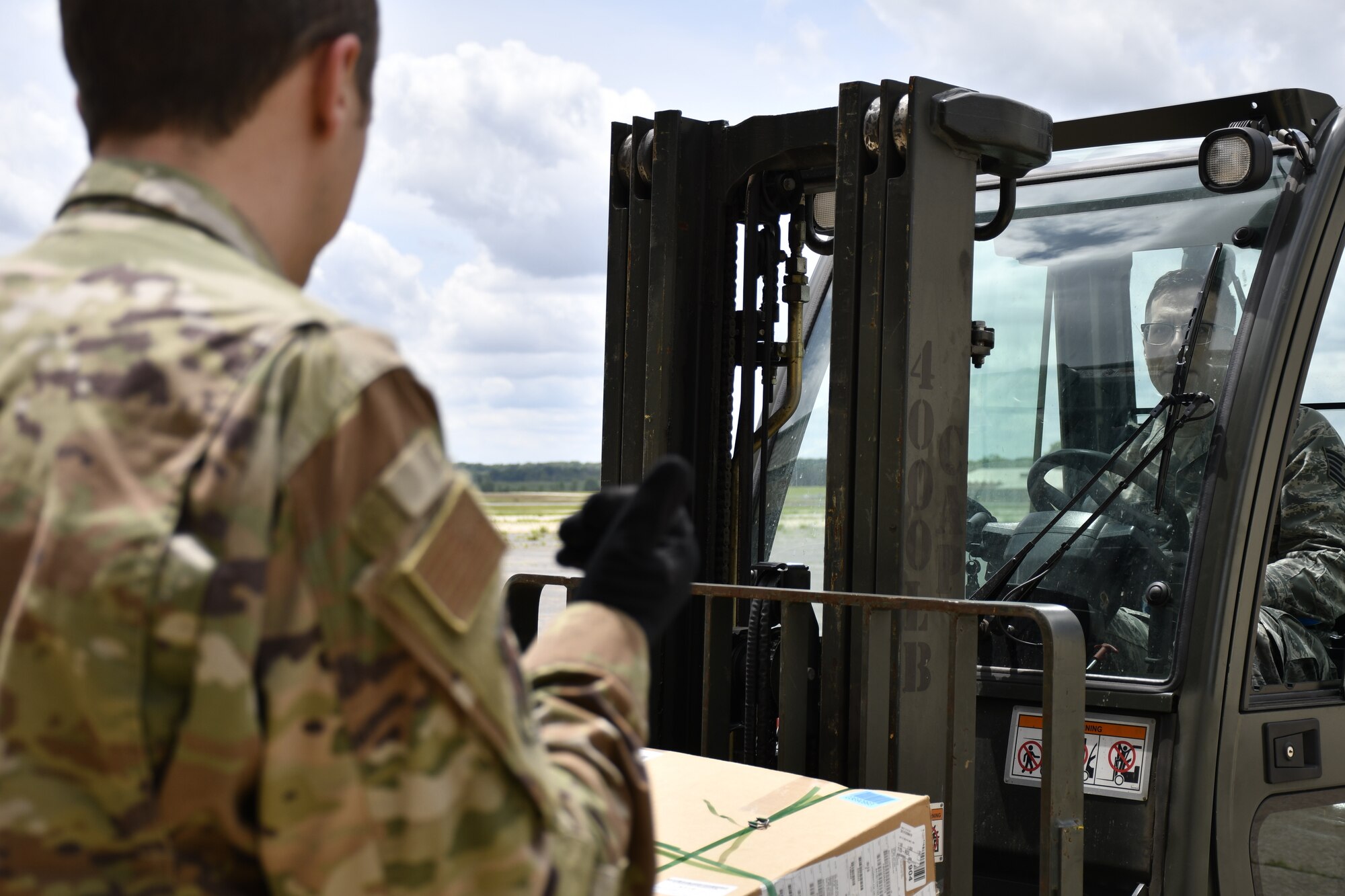 Placing a palletized load