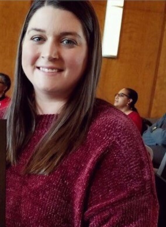 The Great Lakes and Ohio River Division Employee of the Month program recognizes a staff member achieving excellence and an overall exceptional employee.  Samantha Banchstubbs positive attitude and attention to detail were just a few exceptional traits qualities making her stand out and be selected for March Employee of the Month.