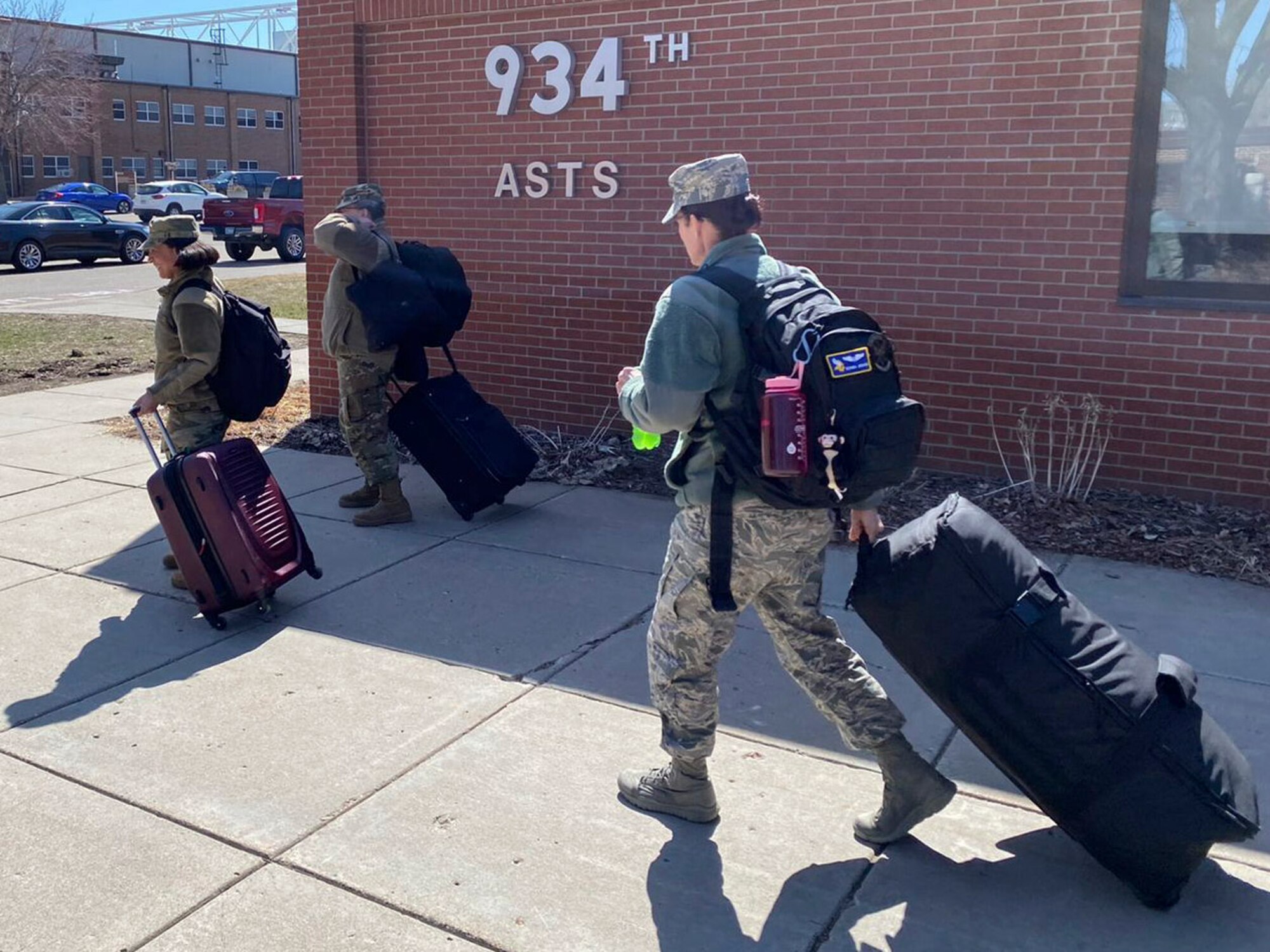 On 4 April, at approximately 2:00PM CST, the 934th Airlift Wing was tasked to deploy some of our #ReserveCitizenAirmen to aid in combating COVID-19. With less than a 24-hour notice, the Global Vikings responded and deployed across the home front.