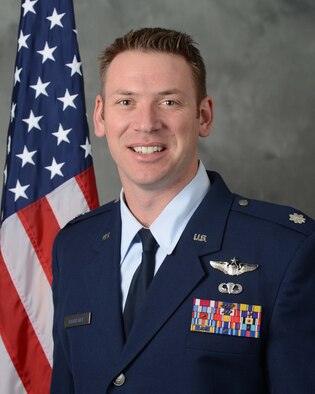 Aircraft Maintenance Squadron commander