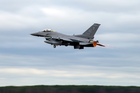 An image of A U.S. Air Force F-16C Fighting Falcon taking off April 1, 2020, at the 177th Fighter Wing, Egg Harbor Township, N.J.