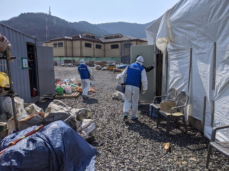 The U.S. Army Corps of Engineers, Far East District Southern Resident Office
facilitated a certified decontamination team to clean a project site at Camp
Walker, South Korea after a contractor employee tested positive for COVID
19, Mar. 2020.