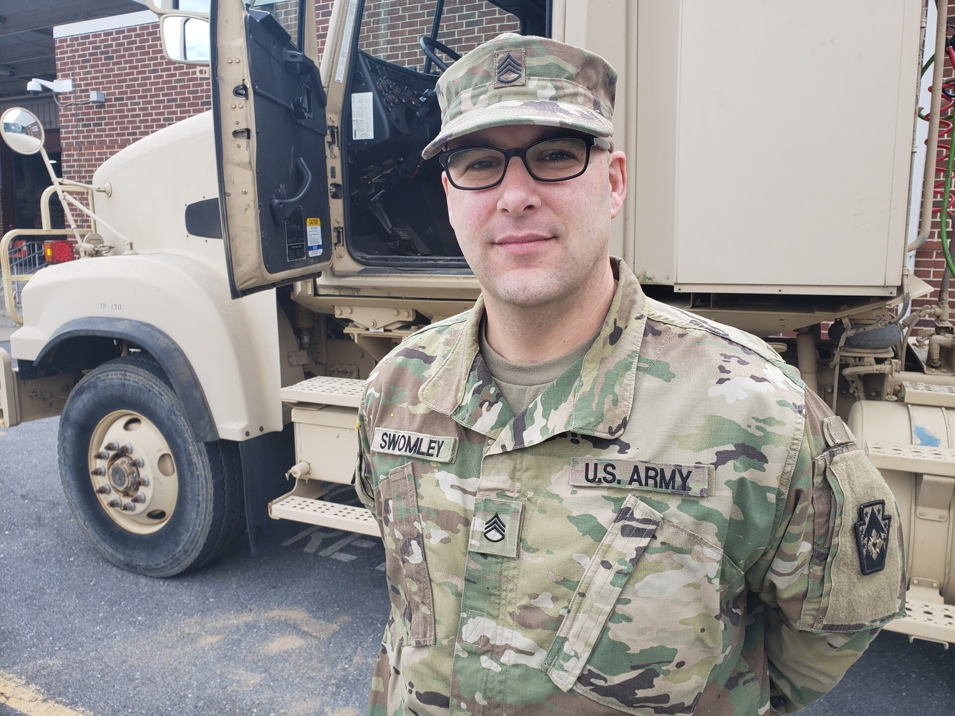HARRISBURG, Pa. - On April 9, soldiers of the Pennsylvania Army National Guard, 213 Regional Support Group, 228th Transportation Battalion, 131st Transportation Company assist with loading and transporting boxes of self-stable meals throughout the commonwealth. These meals, as many as 25,000 a day, will resupply county emergency management agencies, senior citizen centers, food banks and other charitable organizations.