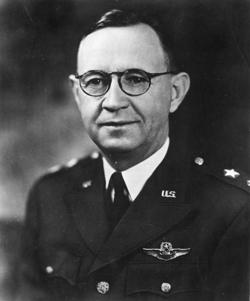 Major General Walter H Frank Air Force Biography Display