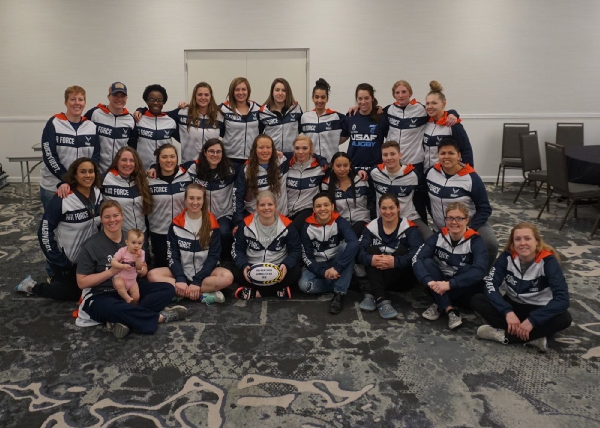 Members of the U.S. Air Force Women’s Rugby Team pose for a team picture in Glendale,
Colorado, March 14, 2020. The team gathered with the U.S. Air Force Men’s Rugby Team,
Royal Australian Air Force Teams and Royal New Zealand Air Force Teams to play an
international rugby tournament in March. (U.S. Air Force photo by Capt. Michelle Sierra-
Kwandham)