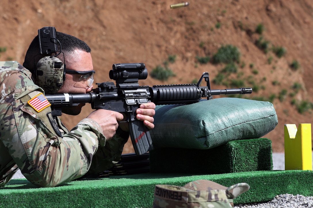 KFOR RC-E TF MP Soldiers qualify at range