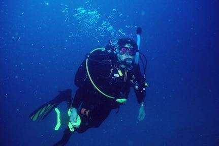 Frank Karafa, a technical writer-editor for U.S. Army Medical Logistics Command, is pictured during a safety stop in a dive off the coast of West Palm Beach, Florida. Safety stops are used by divers to slow the release of nitrogen gas, which accumulates in the body’s soft tissues during a deep dive, into the bloodstream to prevent decompression illness.