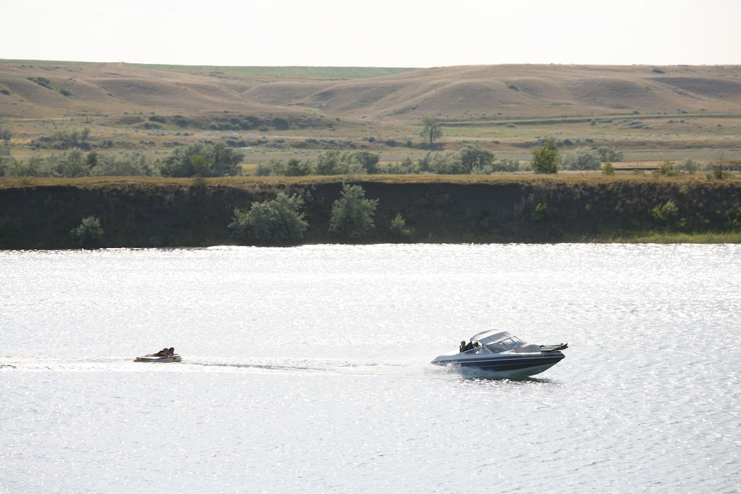 Well known for its fishing, camping, and hunting; Lake Oahe also offers many other recreational activities including water sports, paddling, bird watching, and simply relaxing at the lake!