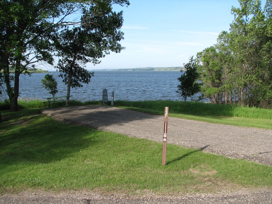 The Corps of Engineers manages the Hazelton, Beaver Creek, and Cattail Bay Campgrounds in North Dakota. These small, quiet campgrounds have primitive to modern amenities and are located on the lake, providing access to some of the best fishing and recreation in the country.