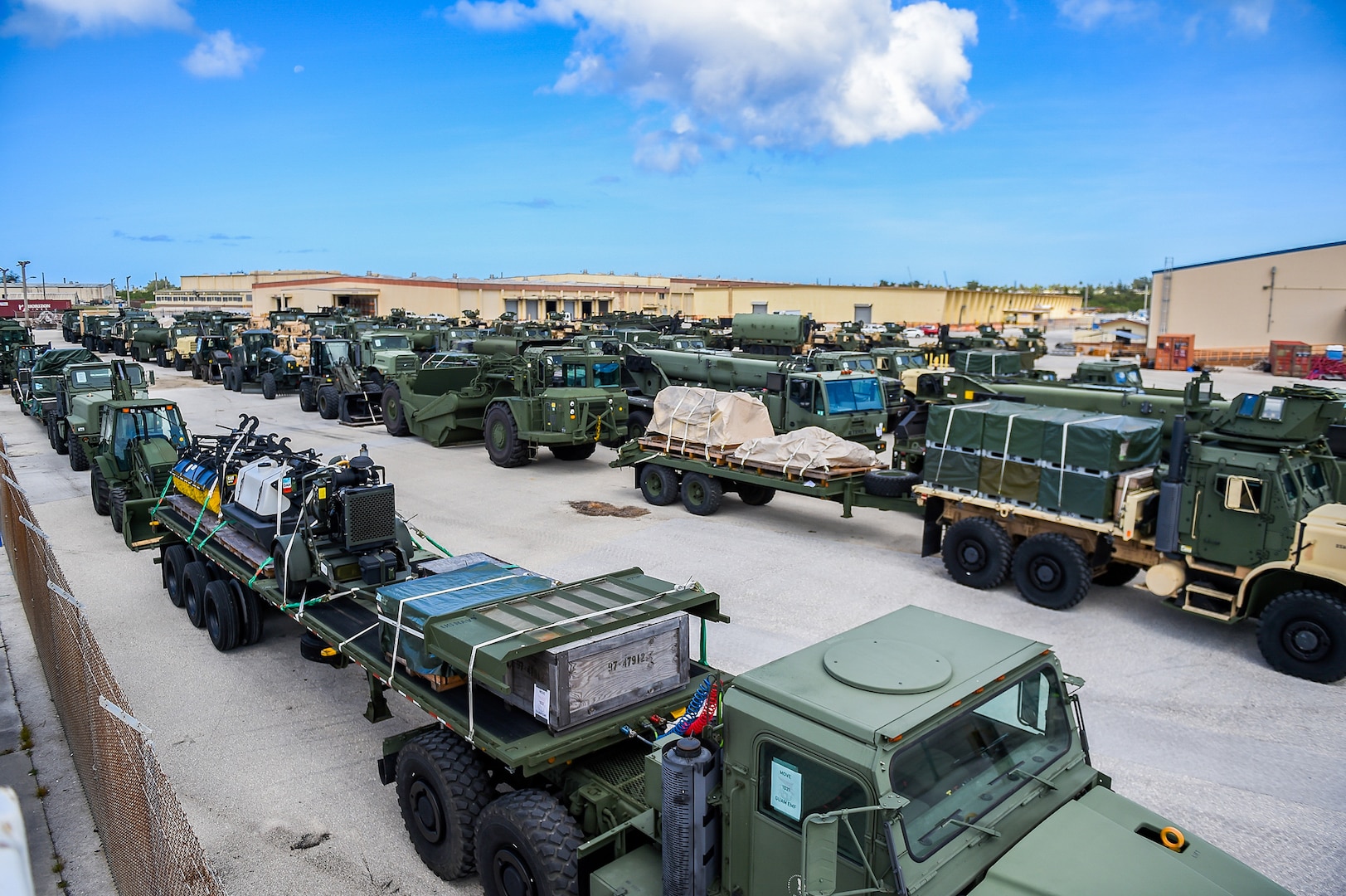 Marines, Sailors Offload Field Hospital from USNS Dahl in Guam